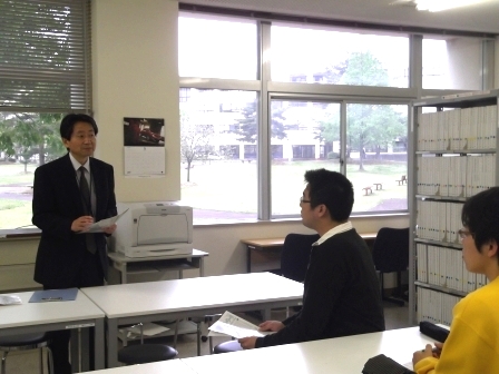 画像:ハローワーク秋田で学生の就職活動支援を担当しているJOBサポーターの担当者