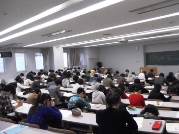 画像:テストを受ける学生の様子