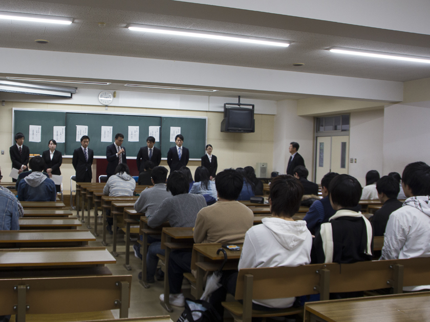 画像：内定者報告会開催の様子